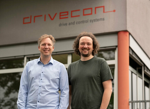 DriveCon-Geschäftsführung Michael Weisenseel und Andreas Weisenseel (v. links).